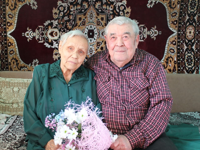 90-летний юбилей отметила ветеран труда из села Усть-Наринзор Сретенского района